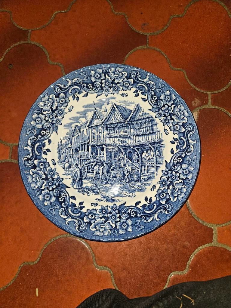Bord royal tudor ware, Antiek en Kunst, Ophalen