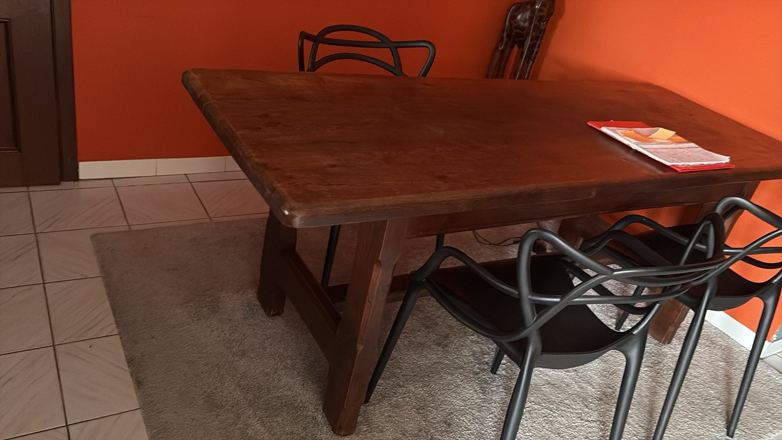 Table chene massif, Ophalen, Zo goed als nieuw, Eikenhout