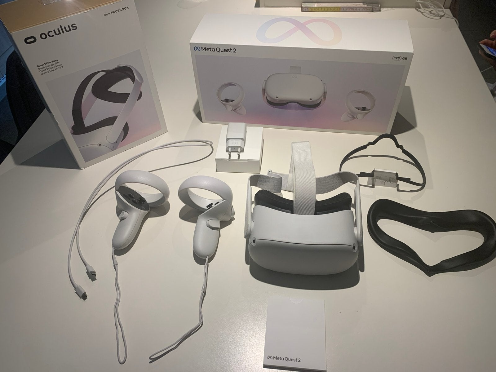 Meta Quest 2 VR headset, Games en Spelcomputers, Virtual Reality, Ophalen, Zo goed als nieuw, Controller, Nintendo