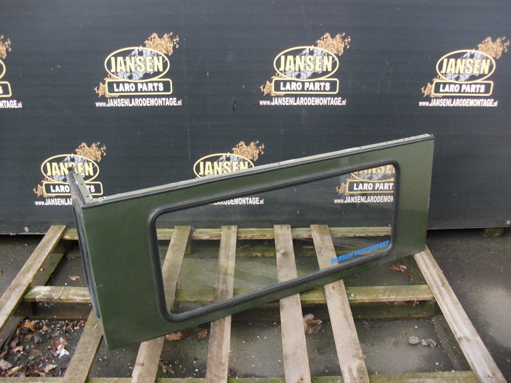 Defender 90" rechter achter zijkant MWC9452, Auto-onderdelen, Jansen Laro Parts, Admin@jansenlaroparts.nl, Groenstraat 31B