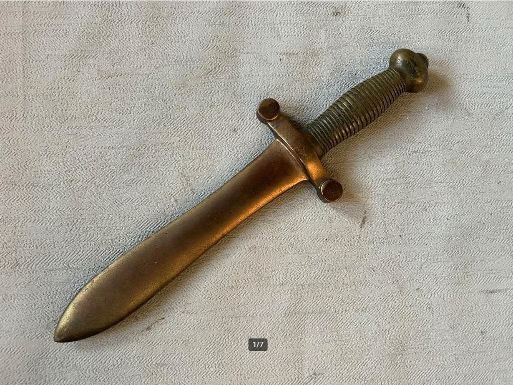 Koperen of bronzen sierdolk naar Mle 1831, Verzamelen, Ophalen of Verzenden, Landmacht, Kunstobject