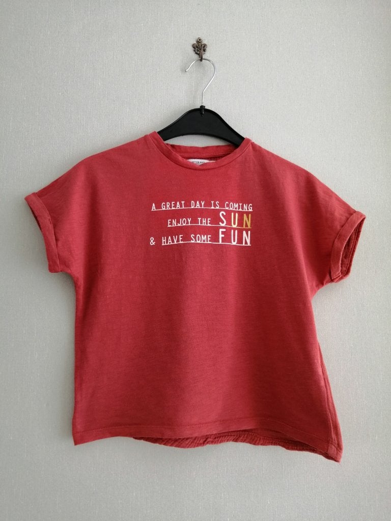 joli t-shirt Hampton Bays taille 10 ans, Hampton Bays, Enlèvement ou Envoi, Chemise ou À manches longues, Utilisé