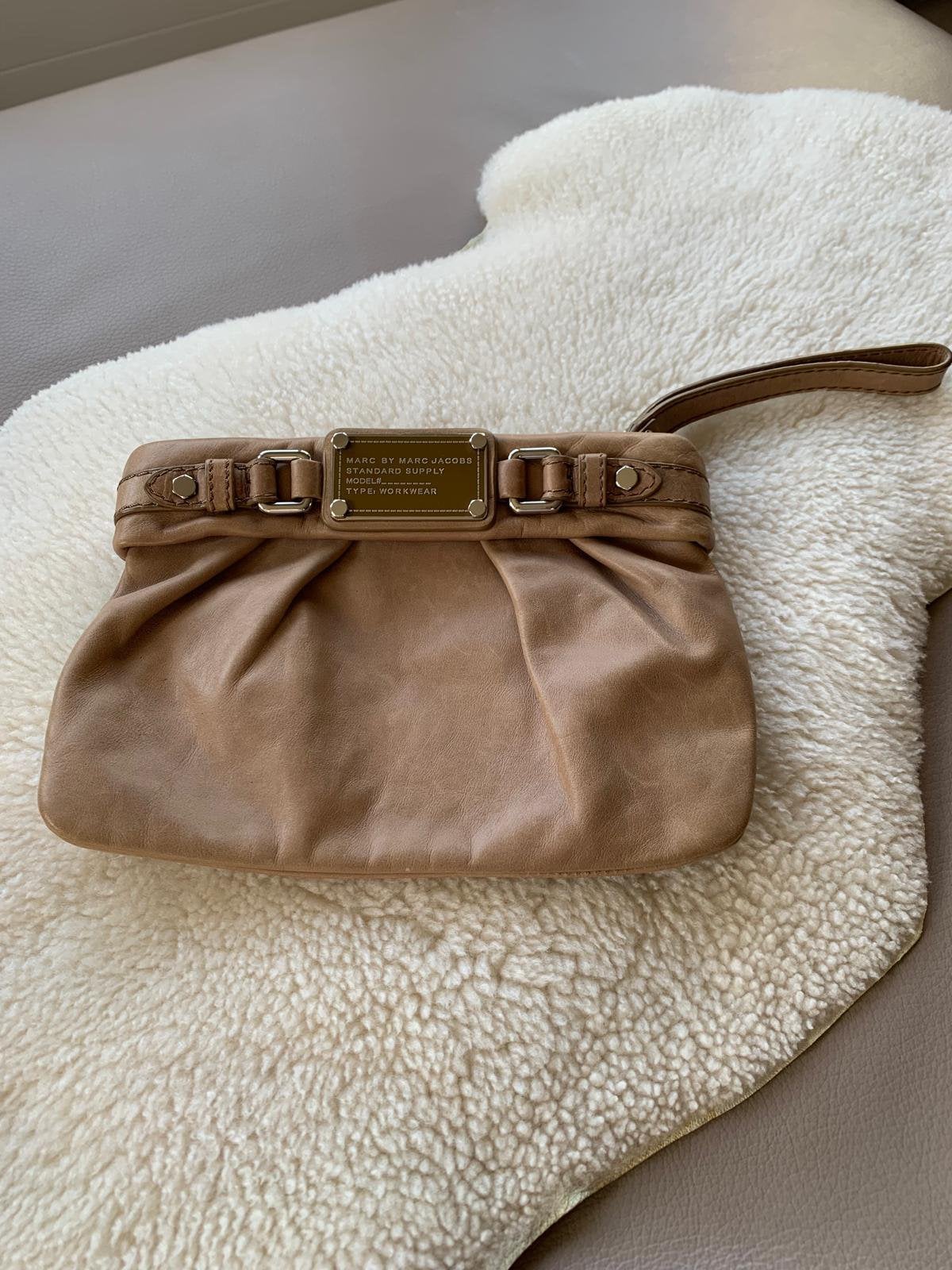 Marc Jacobs clutch designer merk, Ophalen of Verzenden, Nieuw, Beige, Avondtasje