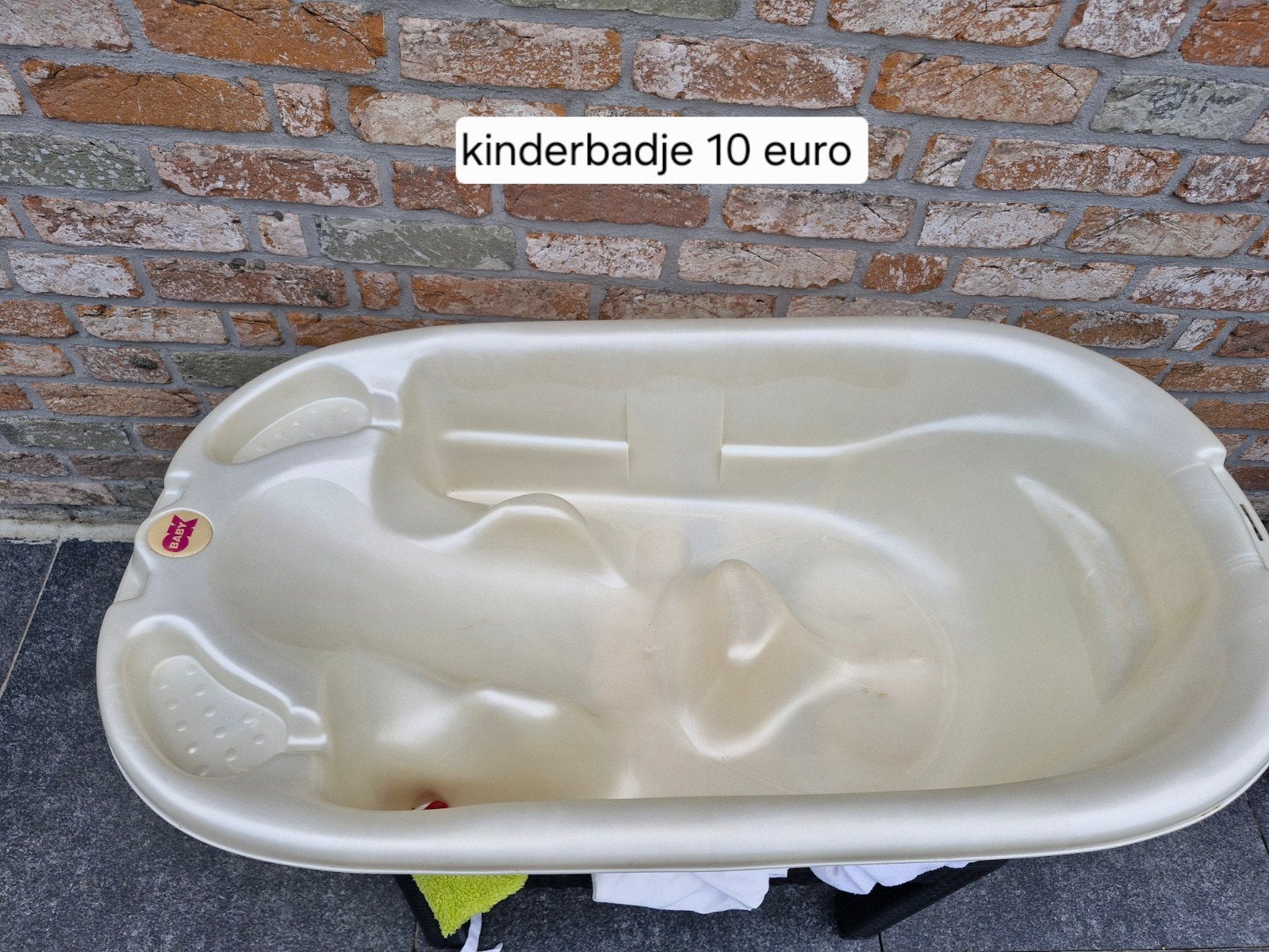 piscine pour enfants, Enlèvement