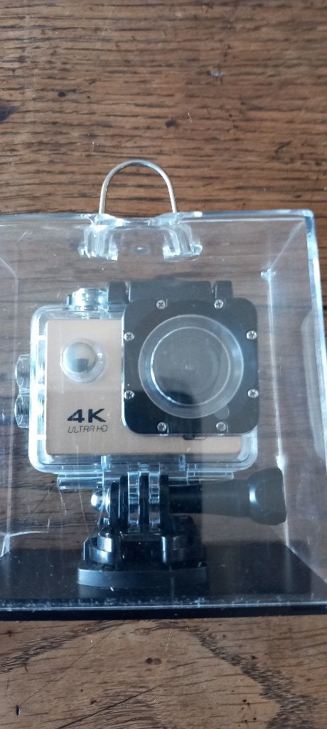 Onderwatercamera, Ophalen