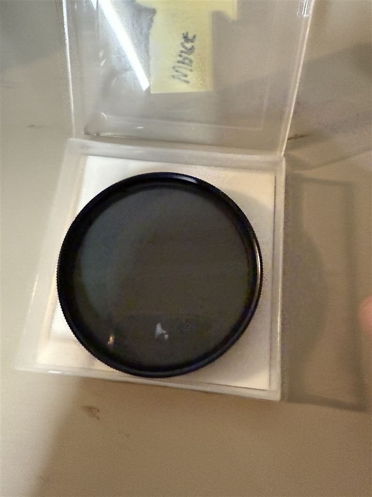 Hoya 72mm Polarisatiefilter - Vintage, Enlèvement ou Envoi, Comme neuf, Filtre polarisant, Hoya