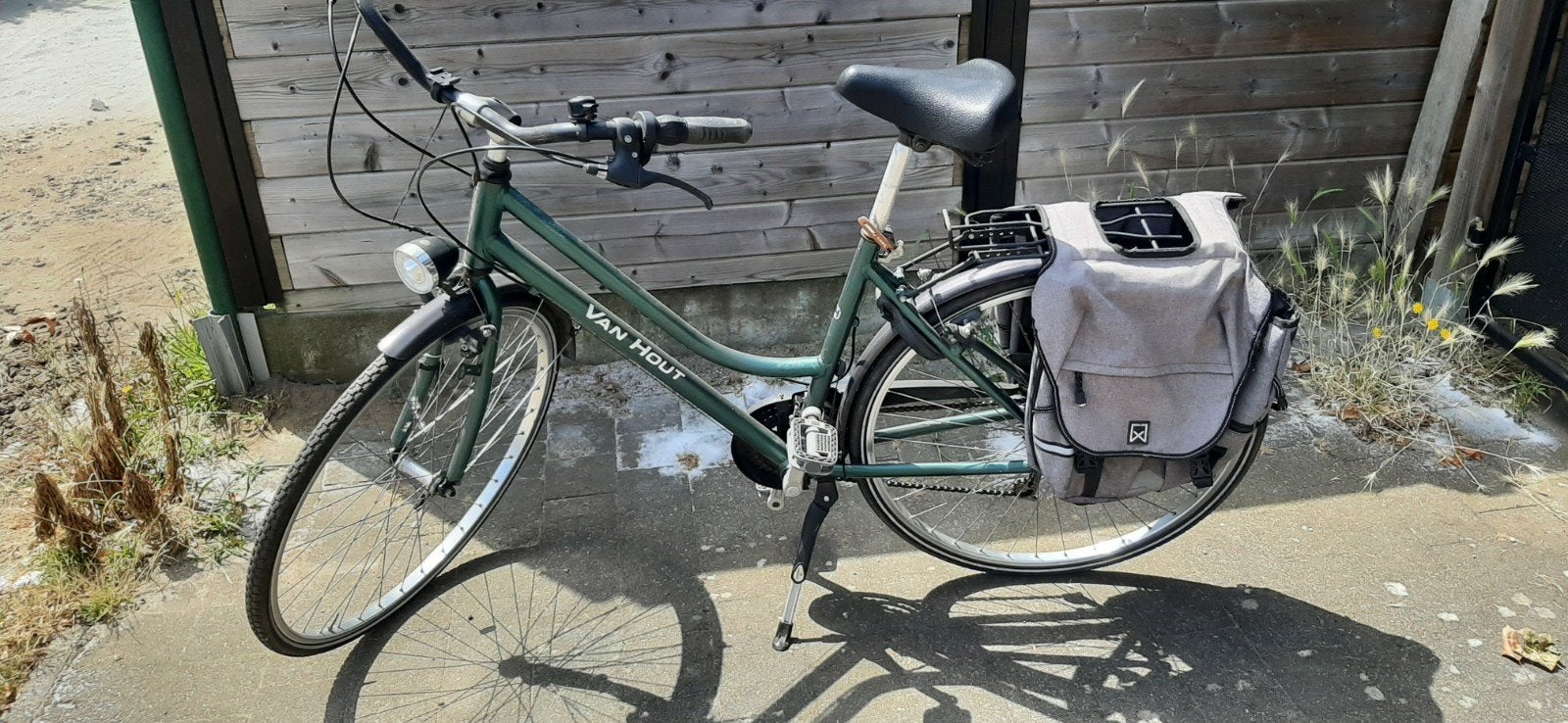 Groene damesfiets, Ophalen