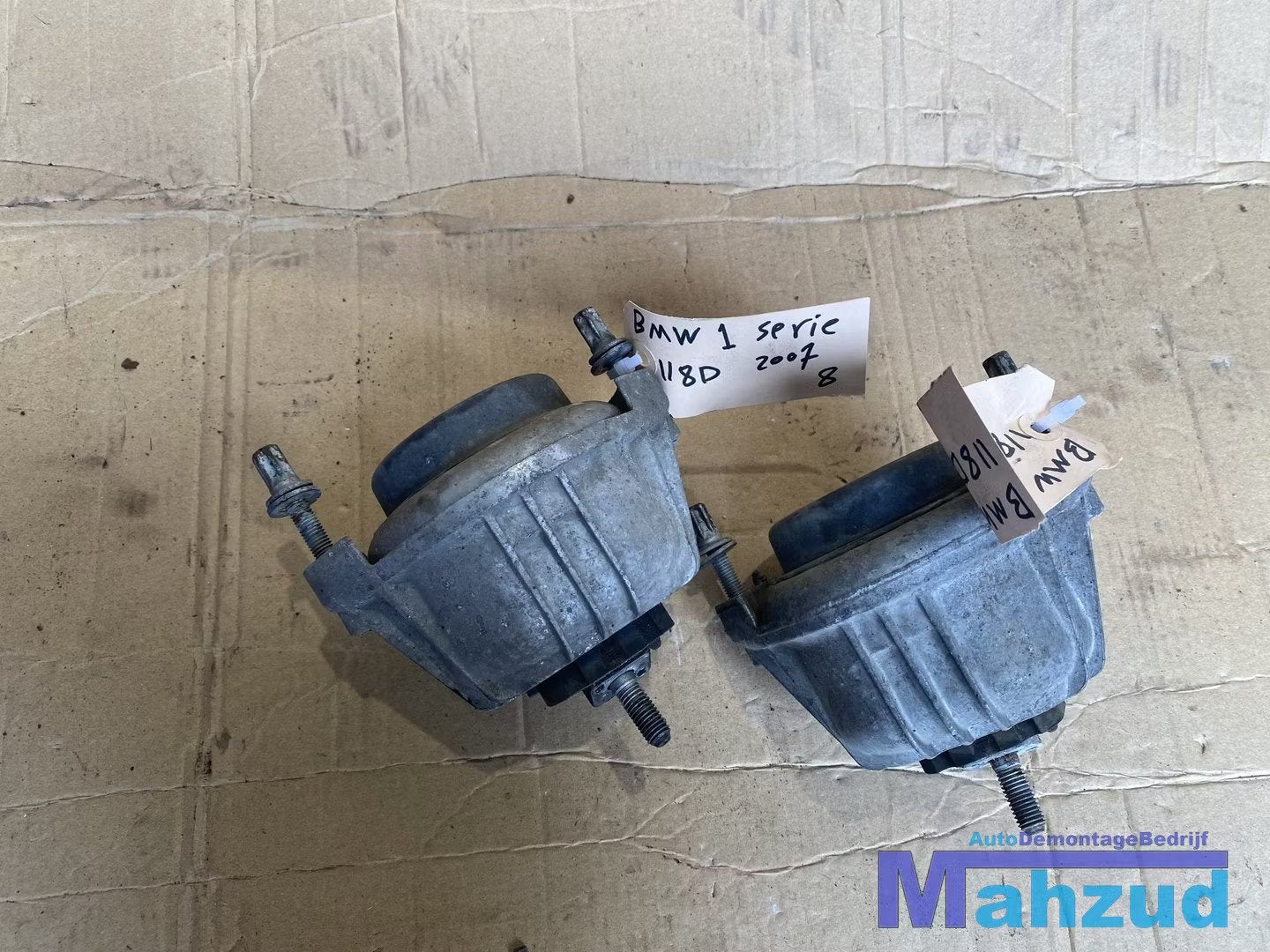 BMW 1 SERIE E87 Motorsteun set, Petuelring 130
80788  Munich, DE, Gebruikt, Info@bmw.de, BMW