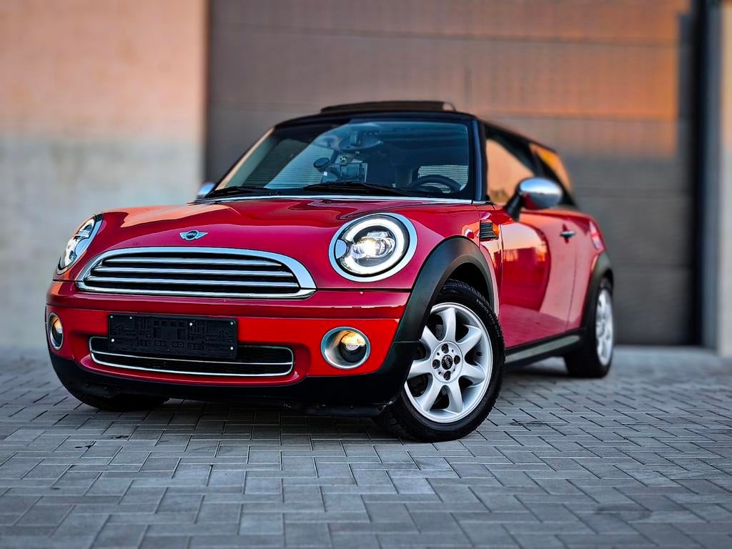 Mini Cooper one 1.6 i panodak led upgrade, Autos, Mini, Entreprise, Cooper, Essence, Enlèvement