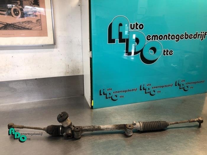 Crémaillère de direction d'un Nissan Pixo (Pixo 09-), -, 3 mois de garantie, Utilisé, -