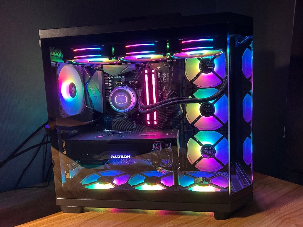 Gaming PC – RX 6800 XT / Ryzen 5 5600X / X570 / 1TB / 16 GB, Ophalen, Custom Build, AMD Ryzen 5, Zo goed als nieuw