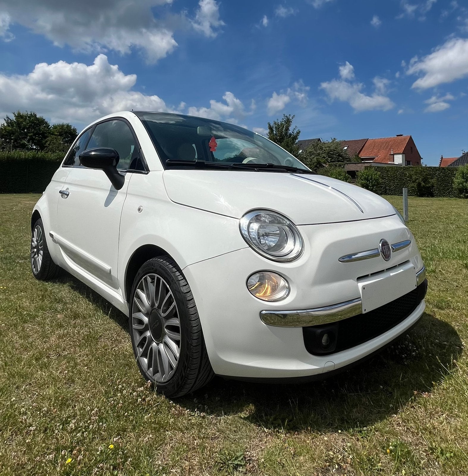 Fiat 500 Zuinig en rijklaar !, Auto's, Fiat, Voorwielaandrijving, 4 zetels, 4 cilinders, Wit