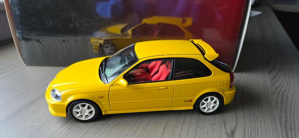 1/18 motrohelix honda civic type r (ek9), Enlèvement ou Envoi, Comme neuf, Voiture