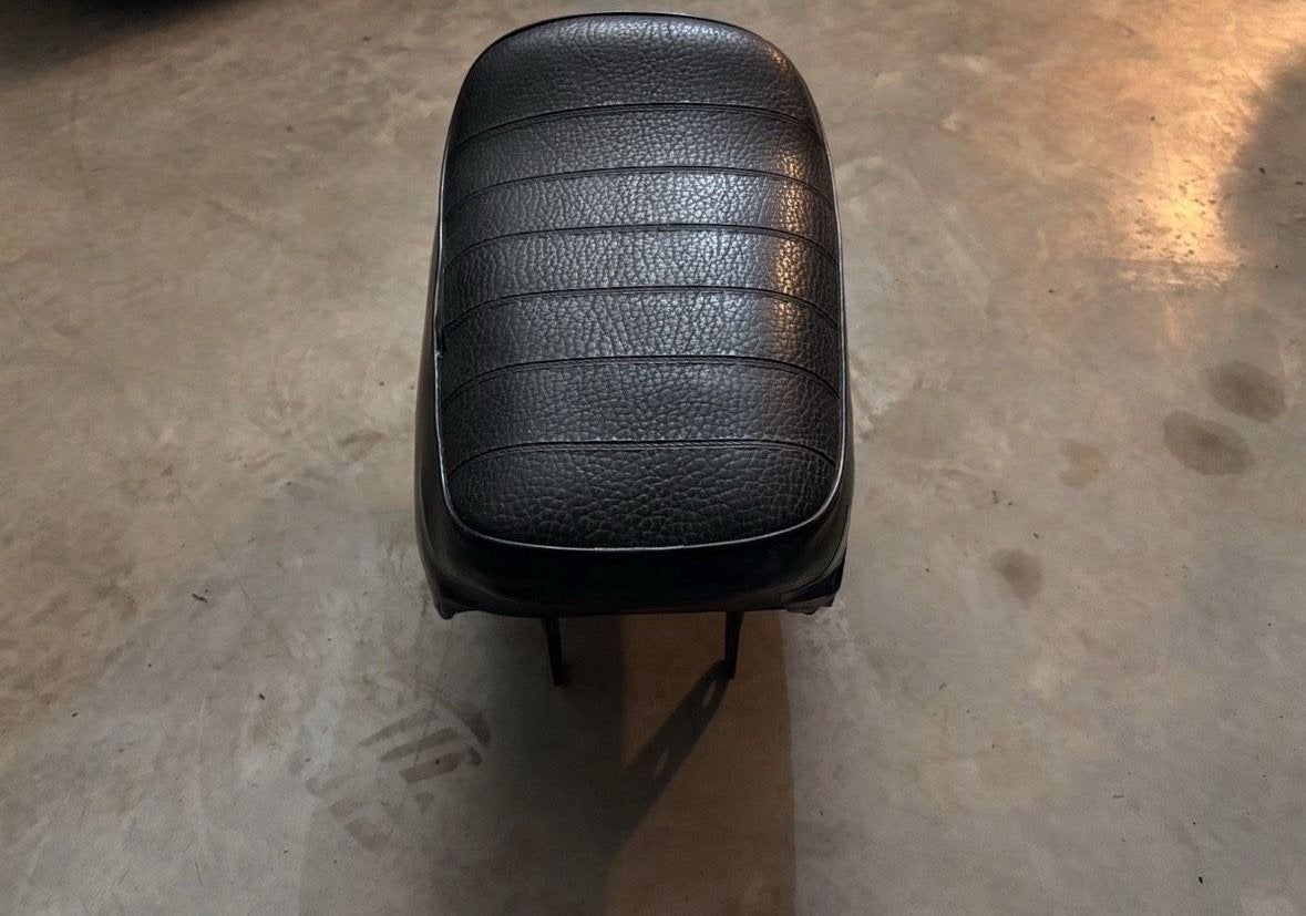 Honda z50a originele zadel, Ophalen of Verzenden, Gebruikt