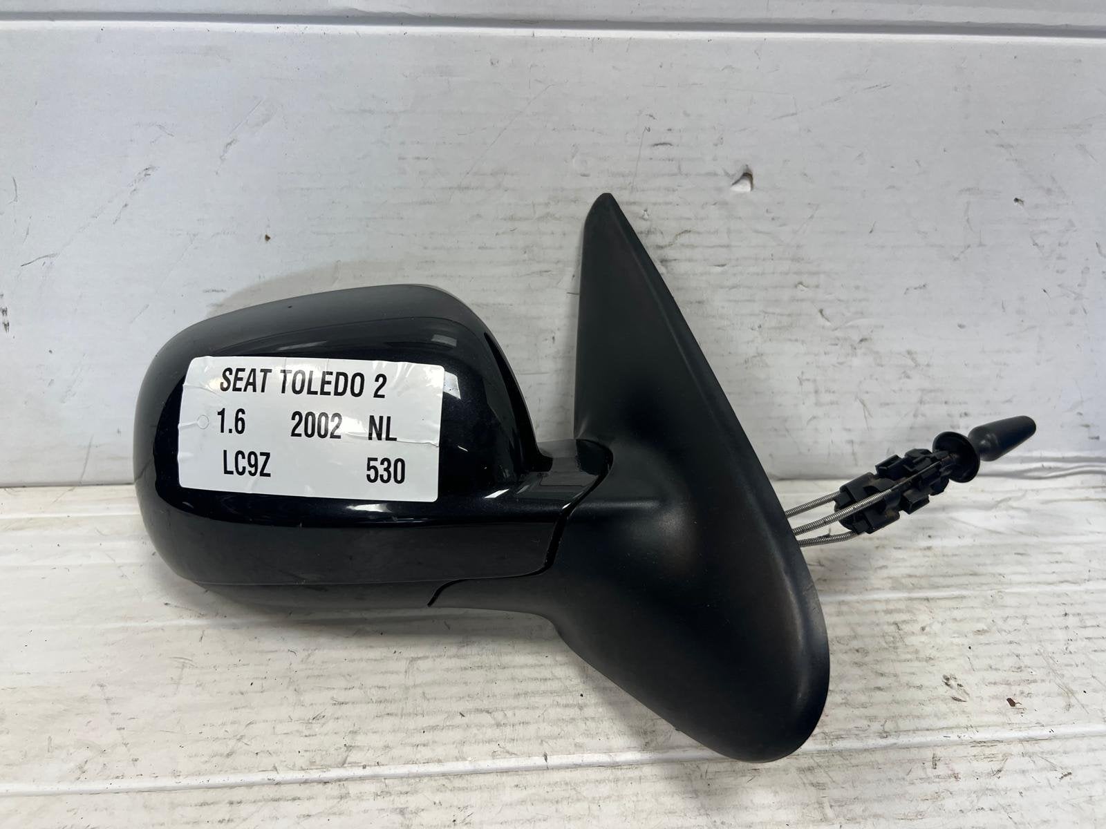 Seat Toledo 2 Buitenspiegel Rechts 1998-2004, Gebruikt, Autovia A-2, Km 585 585
08760  Martorell, ES, SEAT S.A., Customercare@seat.es