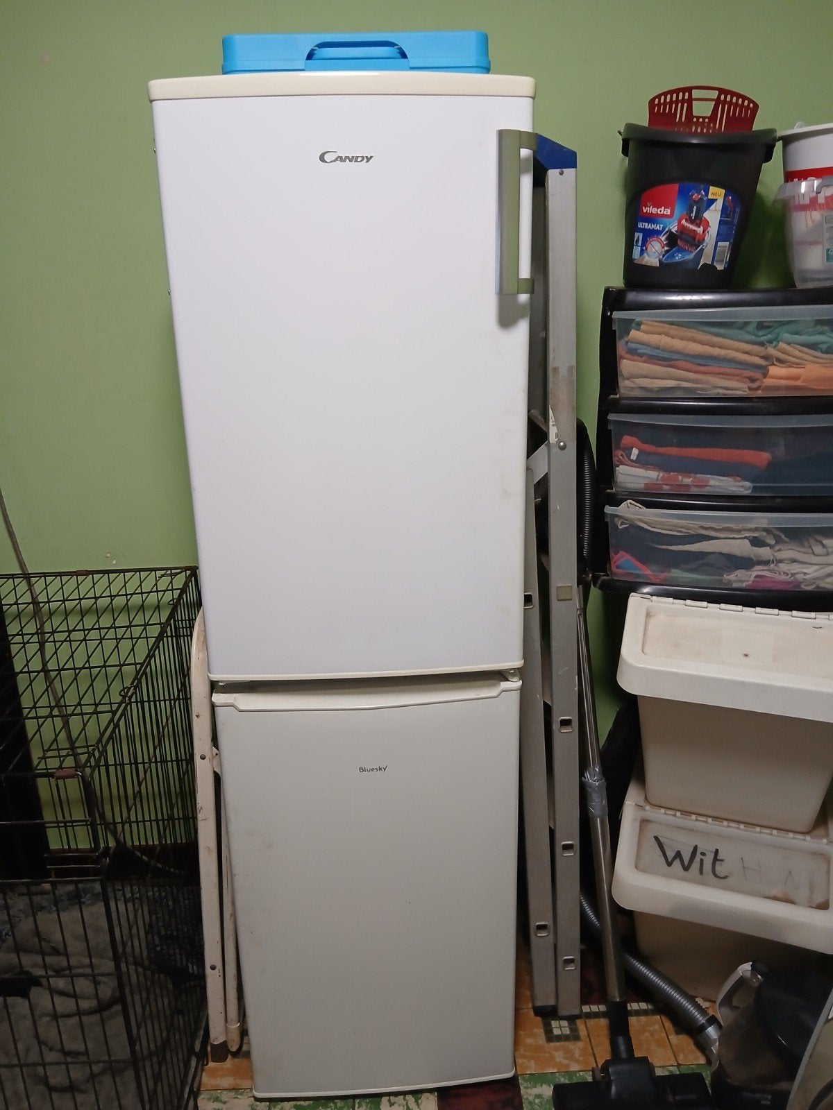 2 kleinere frigo's, Ophalen
