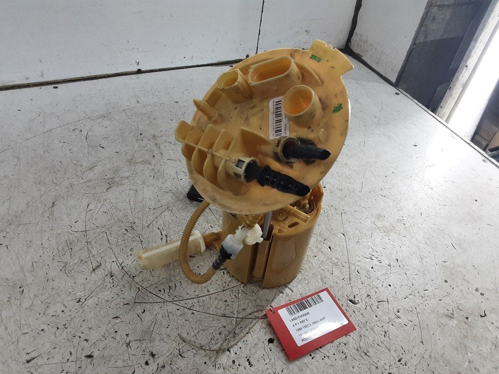 POMPE CARBURANT C Range Rover Evoque II (LZC / LZS / LZH), Land Rover, Mevr. I. Hauben, Utilisé, Rue de l'Espoir 34 34
4030  GRIVEGNÉE, BE