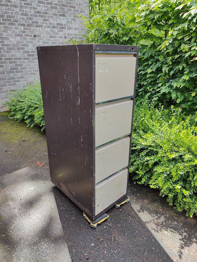 2 Robuuste metalen archiefkasten!, Maison & Meubles, Armoires | Armoires à porte coulissante & Armoires à archives, Métal, Enlèvement