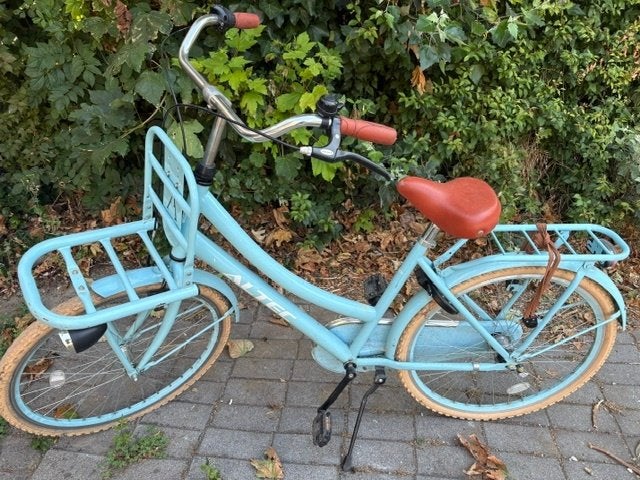 blauwe dames fiets, Fietsen en Brommers, Fietsen | Dames | Damesfietsen, 56 cm of meer, Ophalen, Zo goed als nieuw, Overige merken