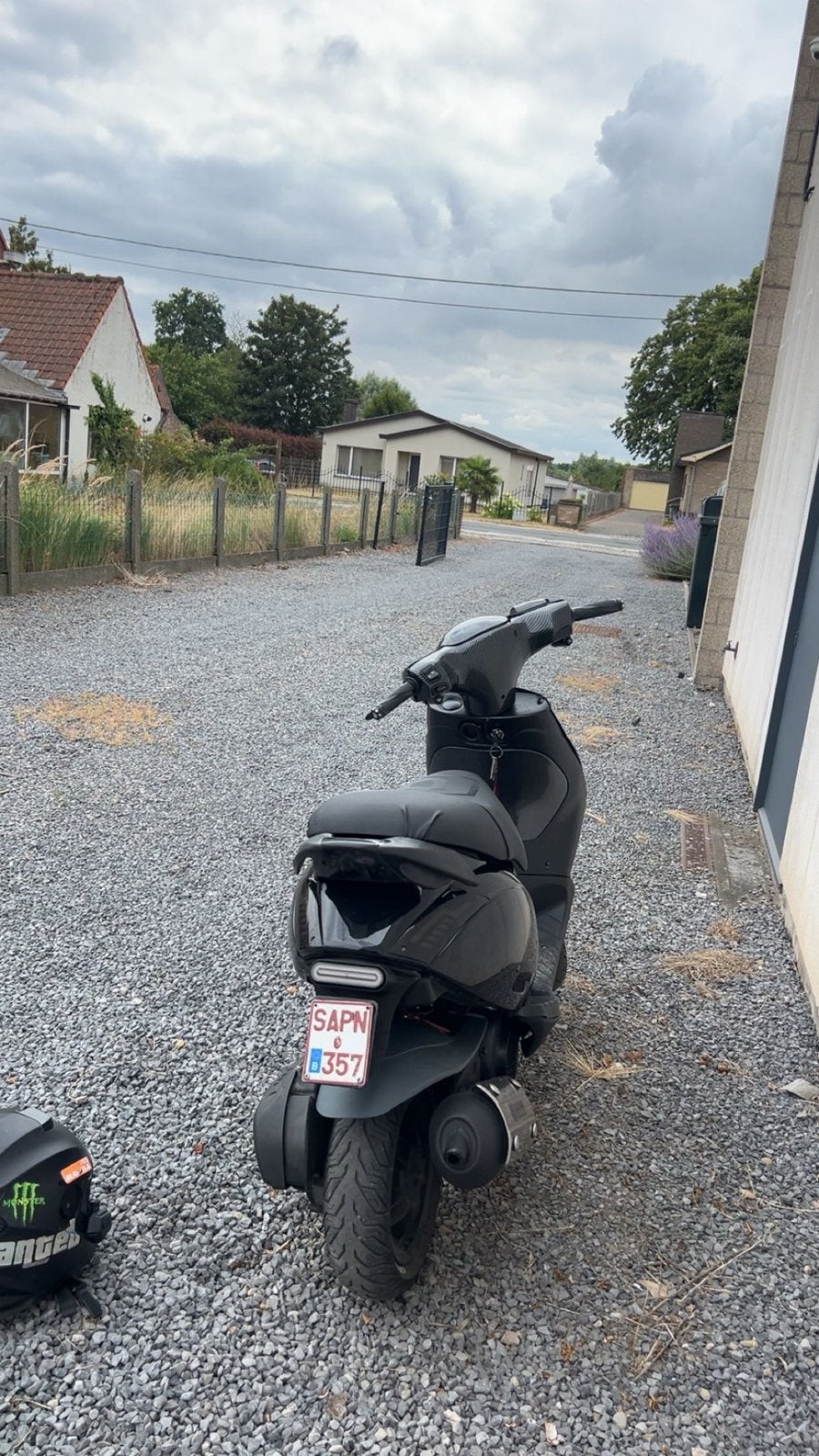 Zip 125cc A klasse, Fietsen en Brommers, Scooters | Piaggio, Ophalen, Zo goed als nieuw, Elektrisch, Zip