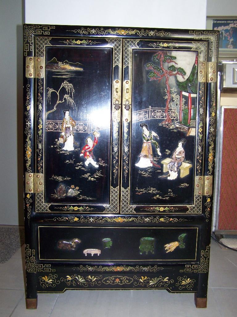 2 meubles chinois, Antiquités & Art, Antiquités | Meubles | Armoires, Enlèvement