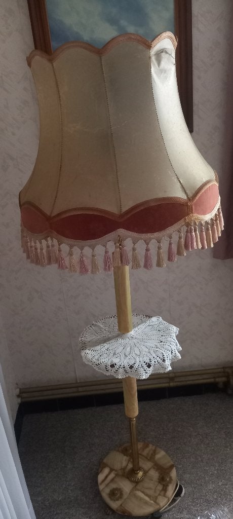 Vintage staande schemerlamp met bijzettafeltje, Huis en Inrichting, Ophalen, Schemerlamp, Vintage