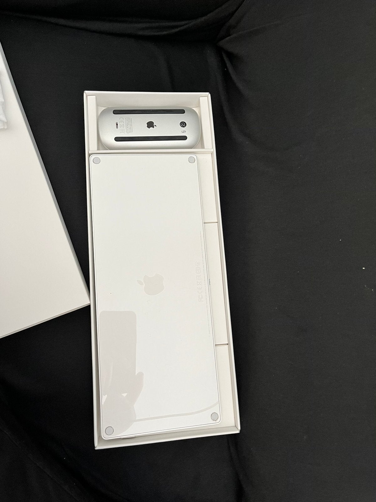Apple Magic 2 Keyboard met muis 2, Ophalen of Verzenden, Zo goed als nieuw