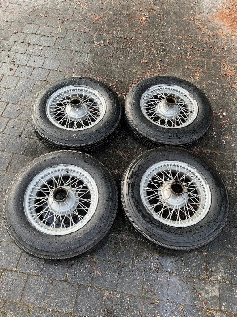 Jaguar XK120 / XK140 / XK150 Dunlop 54-spaaks spaakwielen, Autos : Pièces & Accessoires, Enlèvement, 16 pouces, 4 Saisons, Pneus et Jantes