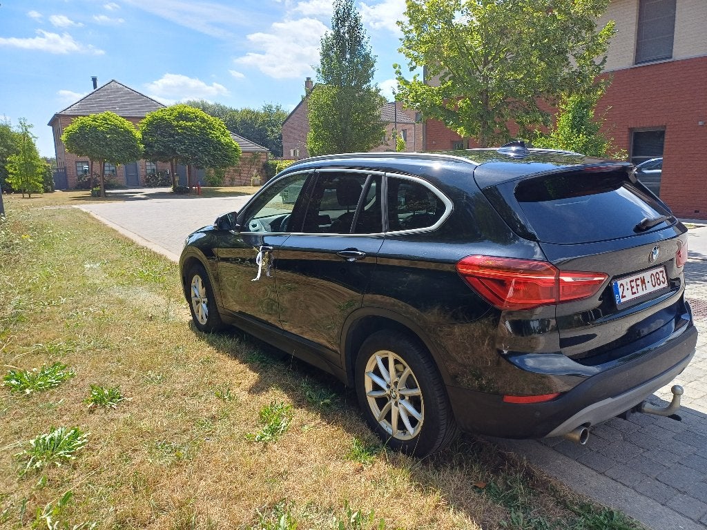 BMW X1 automatique à vendre, Autos, Achat, Euro 6, Noir, 5 portes