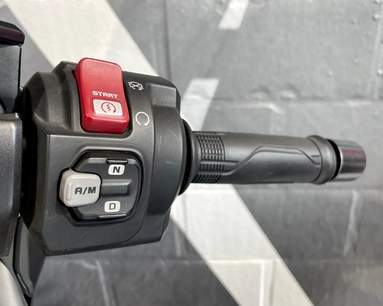 Honda (bj 2021), Motoren, 750 cc, Scooter, Bedrijf, 12 t/m 35 kW