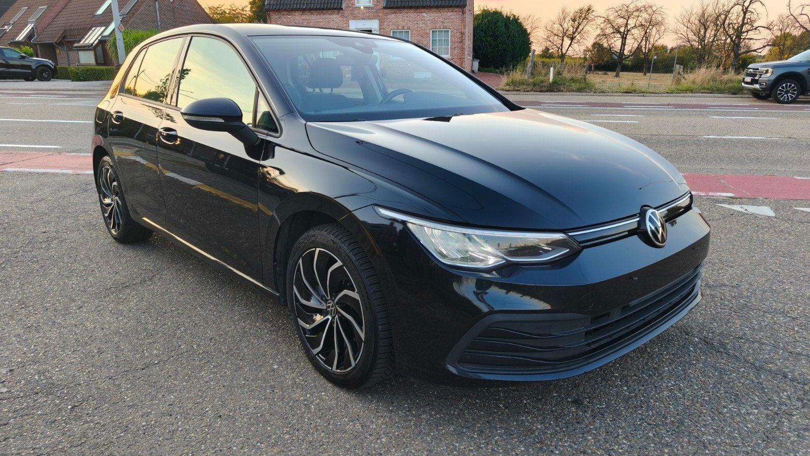 Volkswagen Golf 8 1.0 TSI benzine (Automaat)BTW aftrekbaar, Auto's, Volkswagen, Automaat, Stof, Zwart, Bedrijf