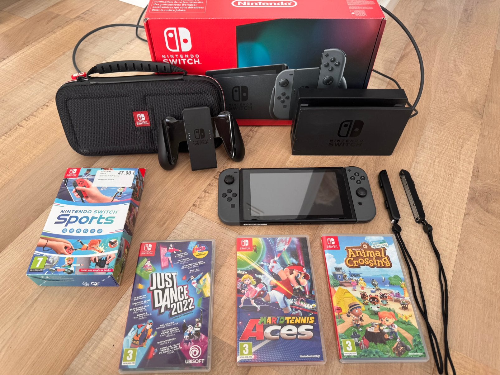 Nintendo Switch noir/gris + jeux + étui, Switch 2019 Upgrade, Enlèvement ou Envoi, Avec 1 manette, Comme neuf