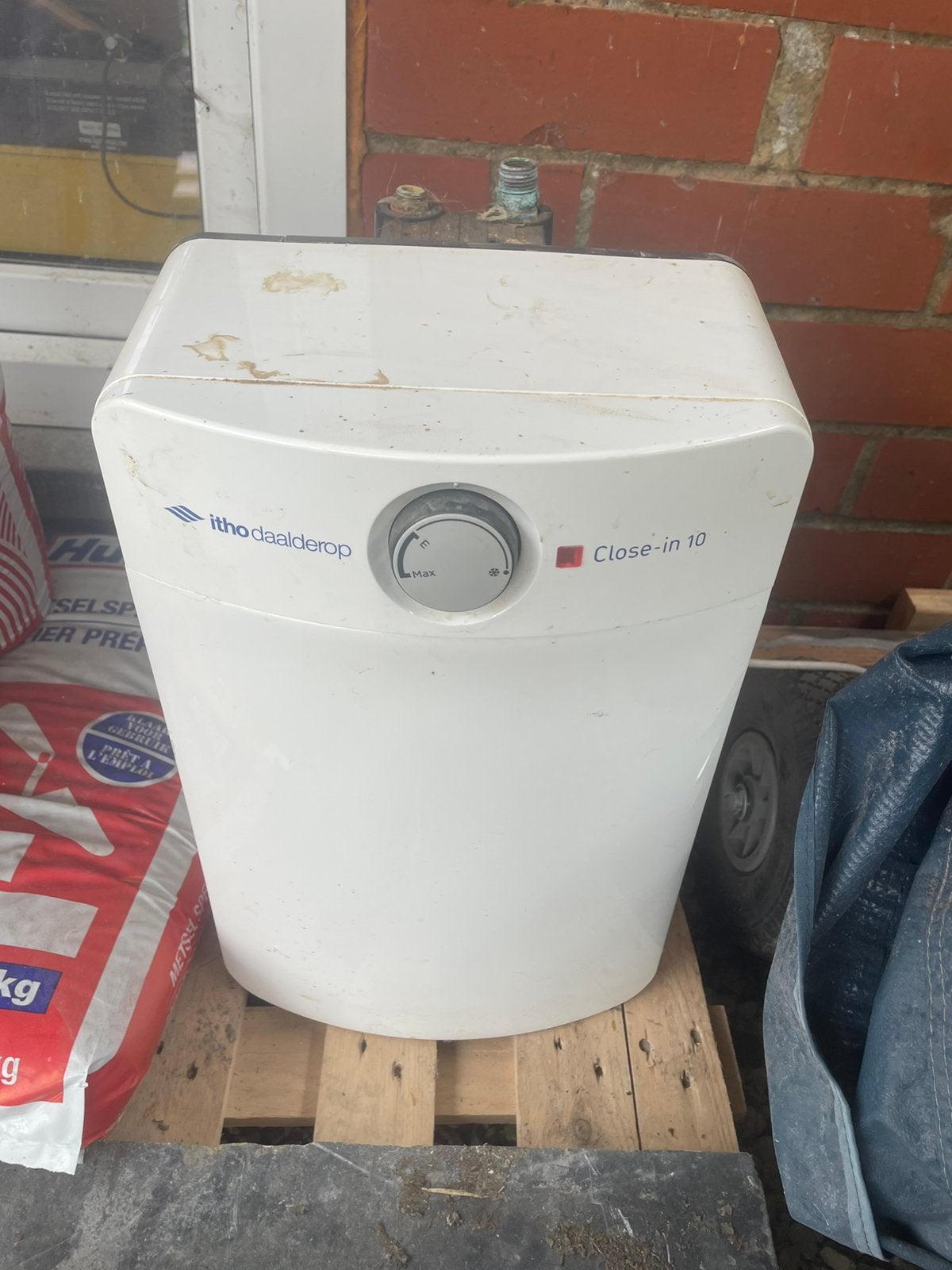 Keukenboiler daalderop, Doe-het-zelf en Bouw, Ophalen, Zo goed als nieuw
