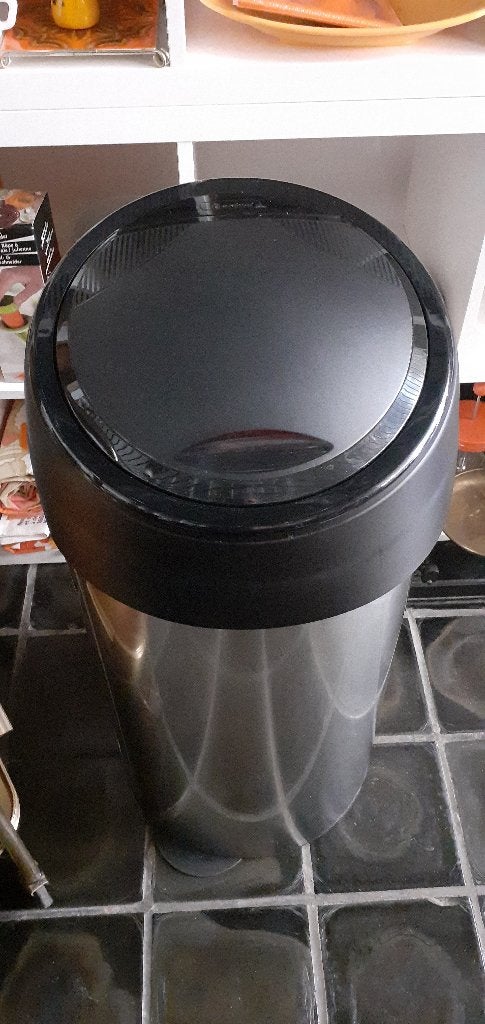 Grande poubelle noire 60 litres, Enlèvement, Utilisé