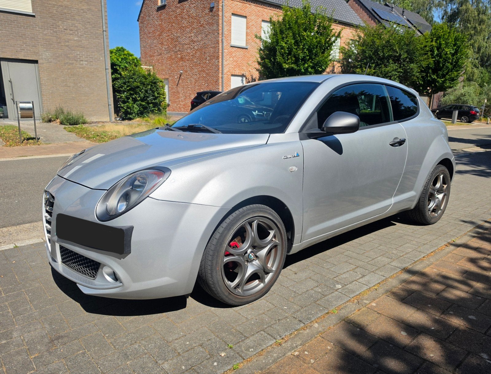 Alfa Romeo Mito 1.4i Distinctive Quadrifoglio Line Gekeurd, Auto's, Alfa Romeo, 57 kW, Stof, Zwart, 1400 cc