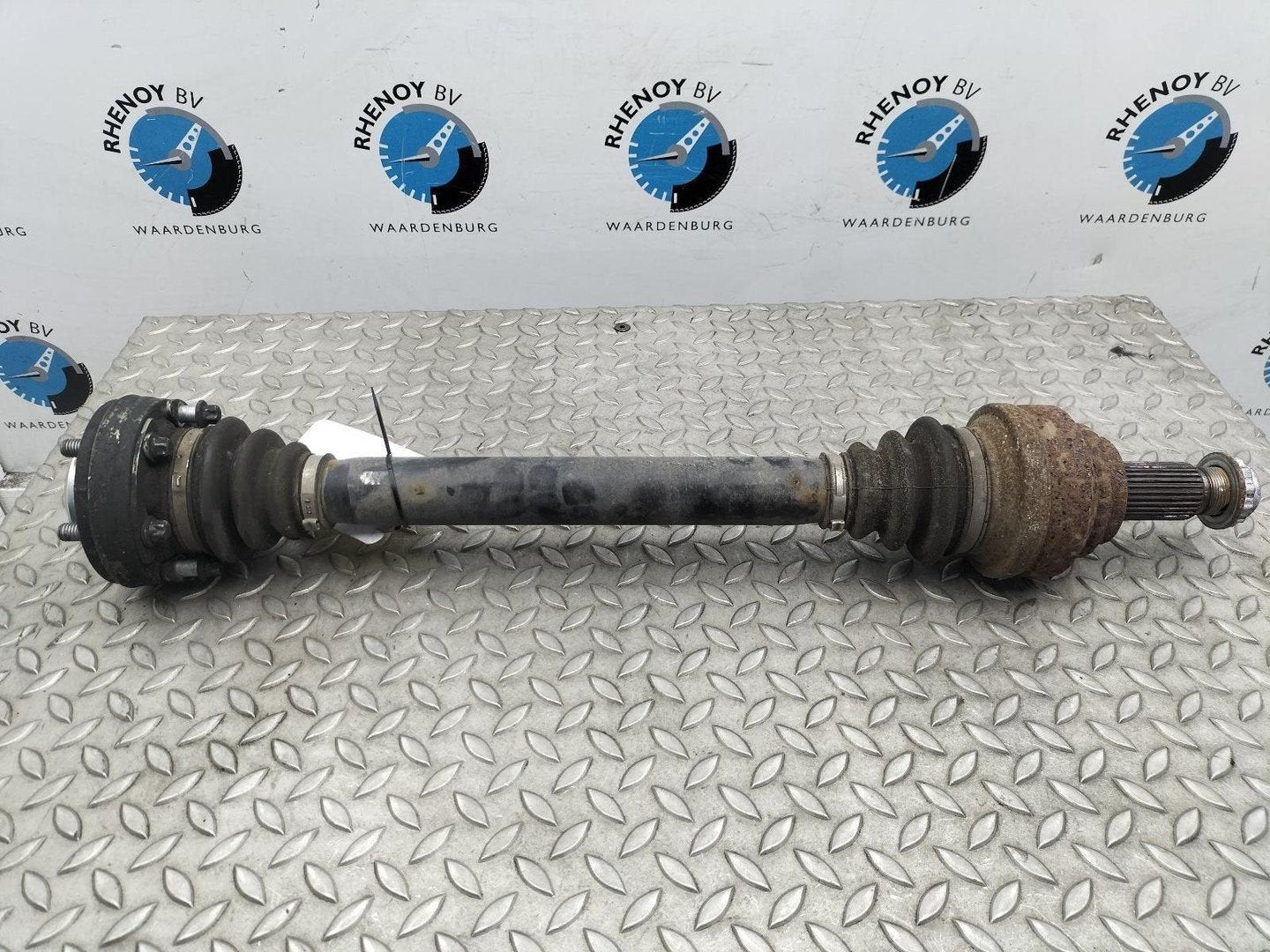 BMW 1 SERIES E82 135i  AANDRIJFAS L 2008, Ophalen of Verzenden, Gebruikt, Stiba lid