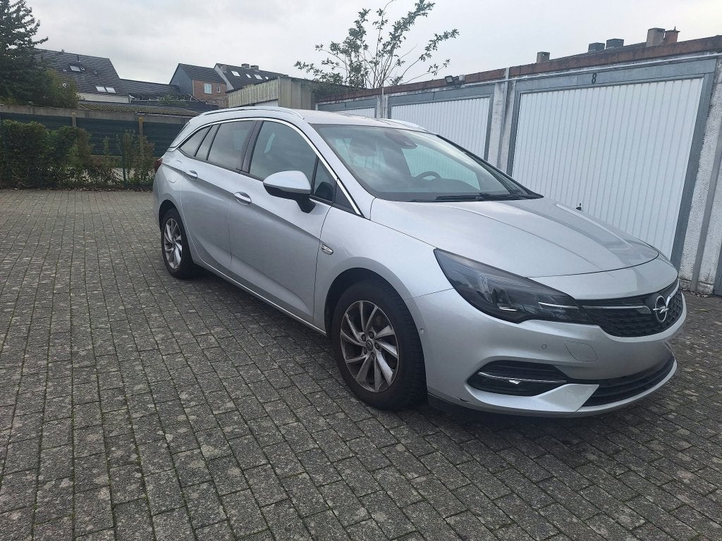 Visite sportive de l'Opel Astra+ 2020, 1355 kg, Argent ou Gris, Achat, Euro 6