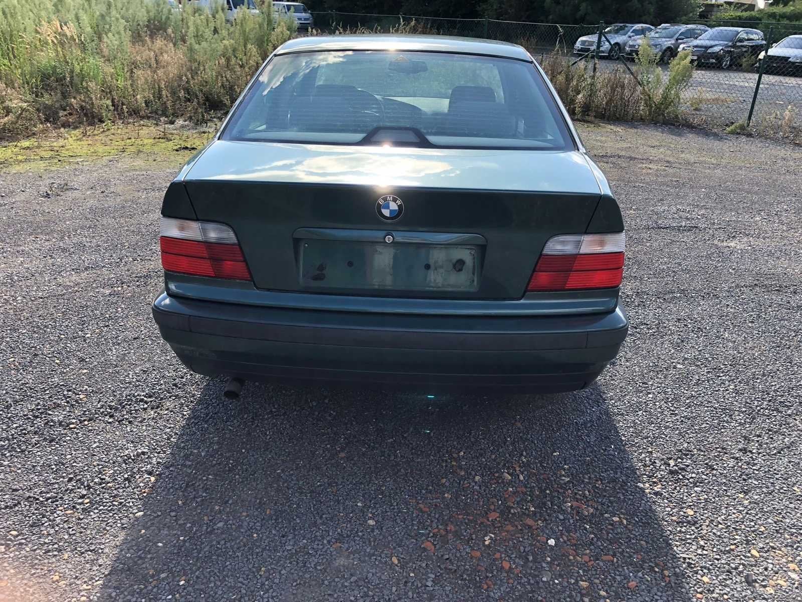BMW 318i 1997 Voiture particulière, Euro 2, Achat, Entreprise, Boîte manuelle