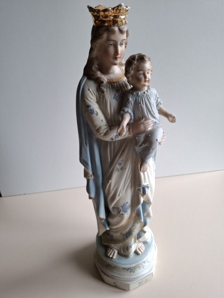 Oud en mooi porseleinen Mariabeeld, Ophalen