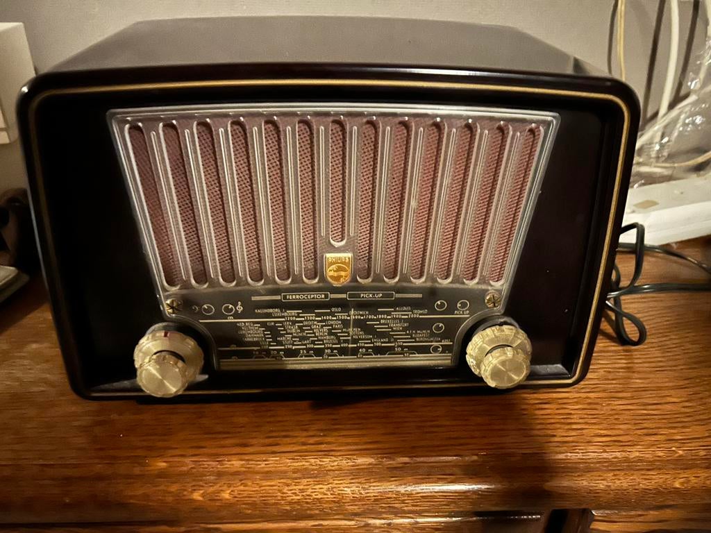 Oude radio, Antiek en Kunst, Ophalen