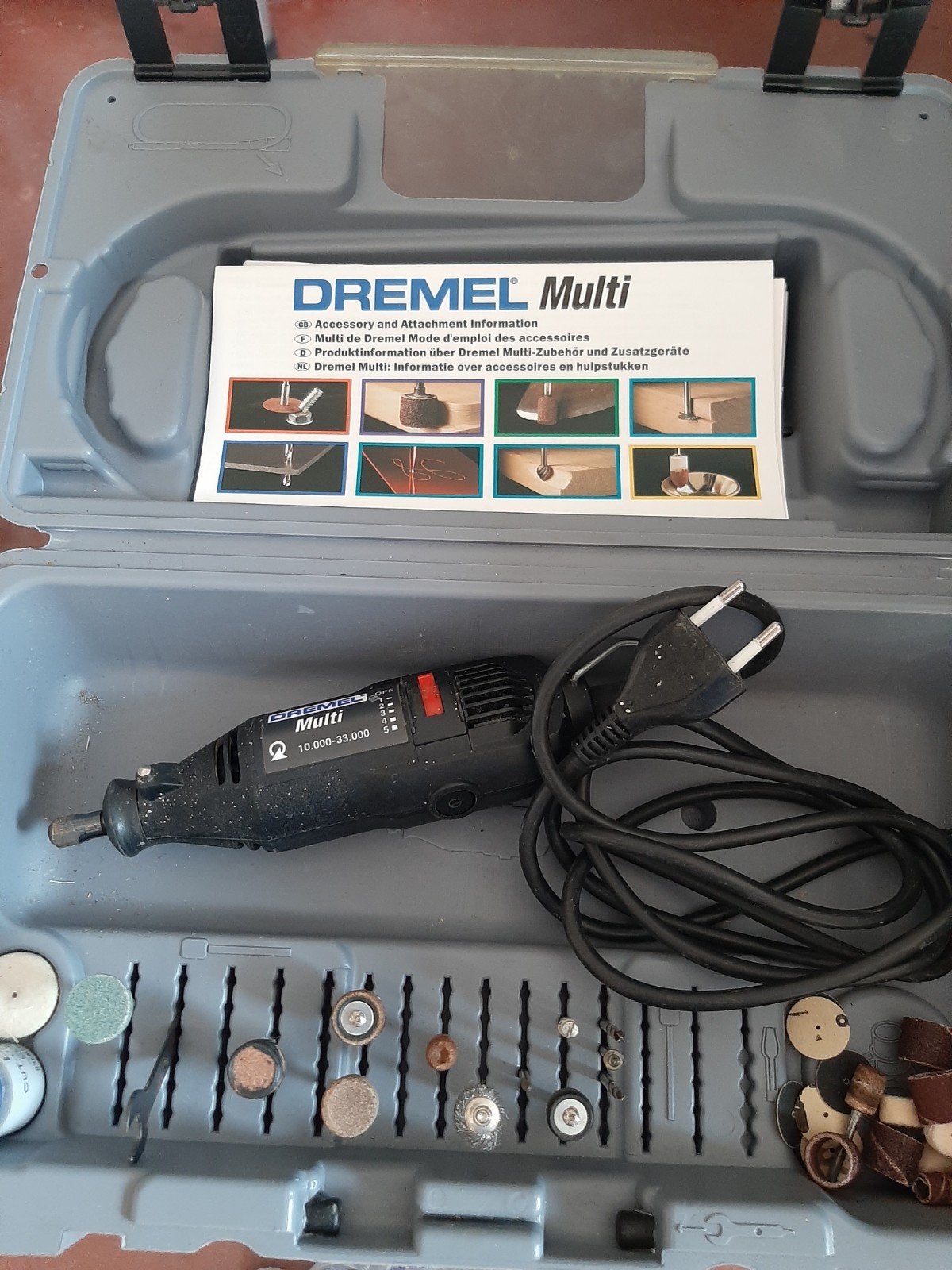 Dremel, Enlèvement