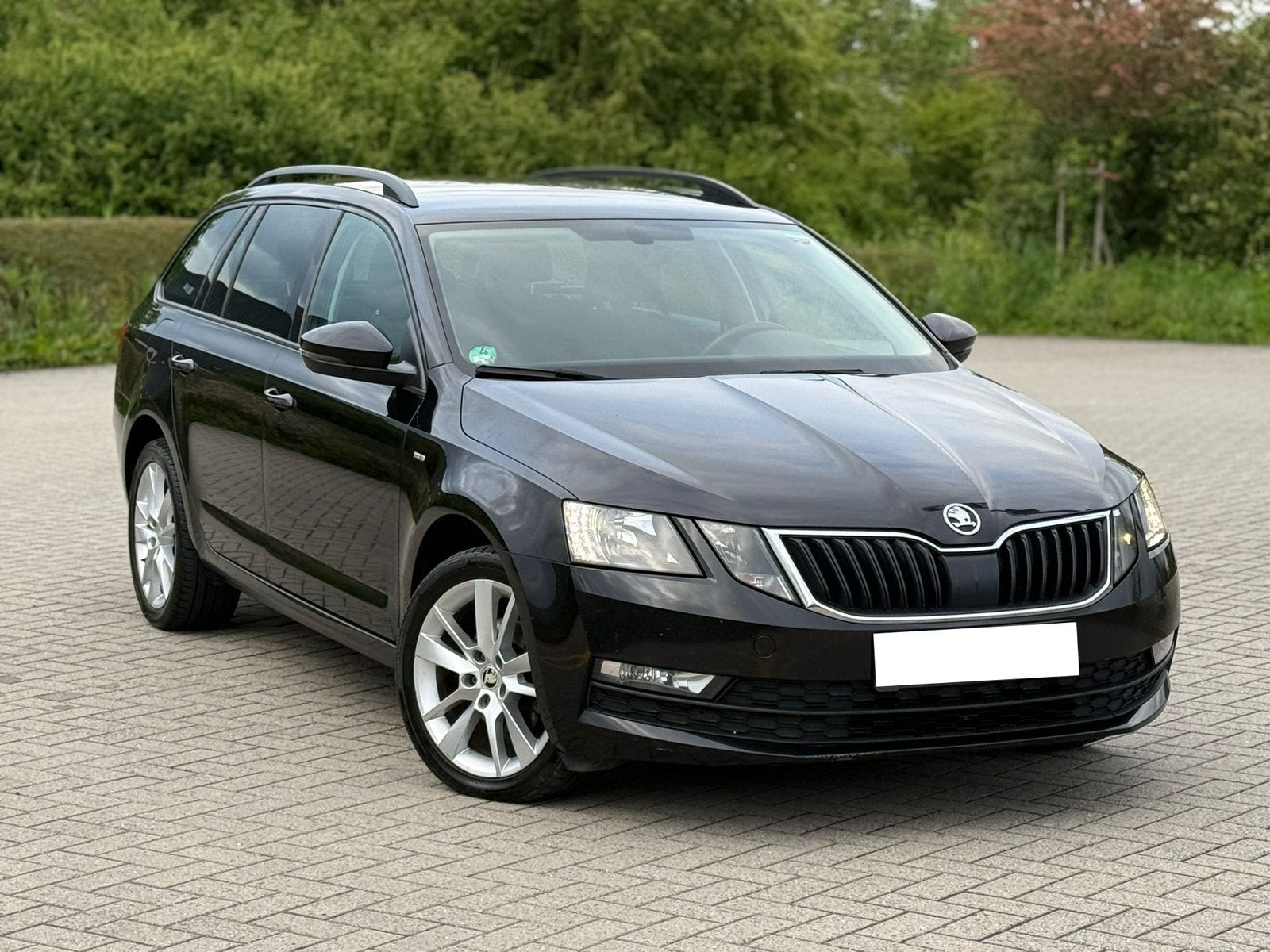 Skoda Octavia 1.6TDi DSG Prête À Immatriculé Euro6D-Temp, Autos, Skoda, Achat, Euro 6, Carnet d'entretien, 5 portes