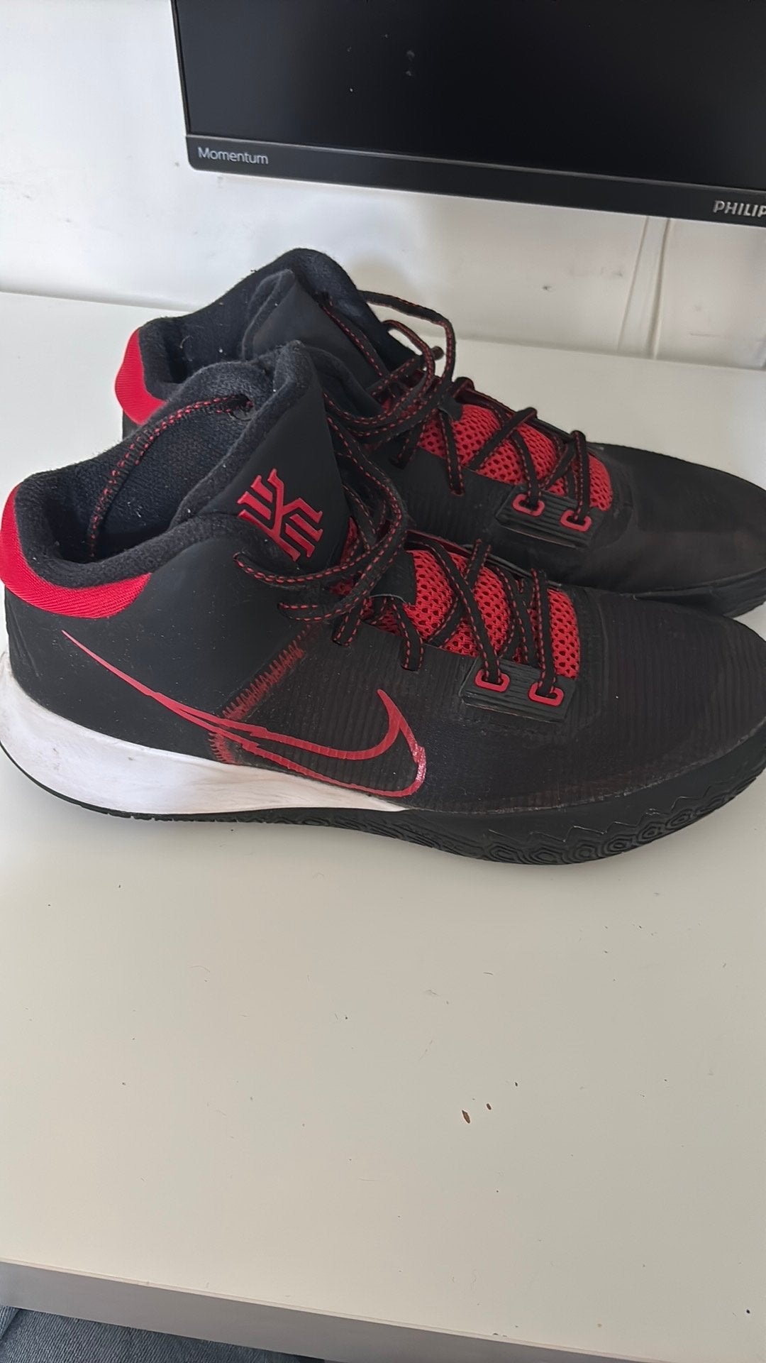 Nike Kyrie Flytrap 4, Sport en Fitness, Basketbal, Ophalen, Gebruikt, Schoenen