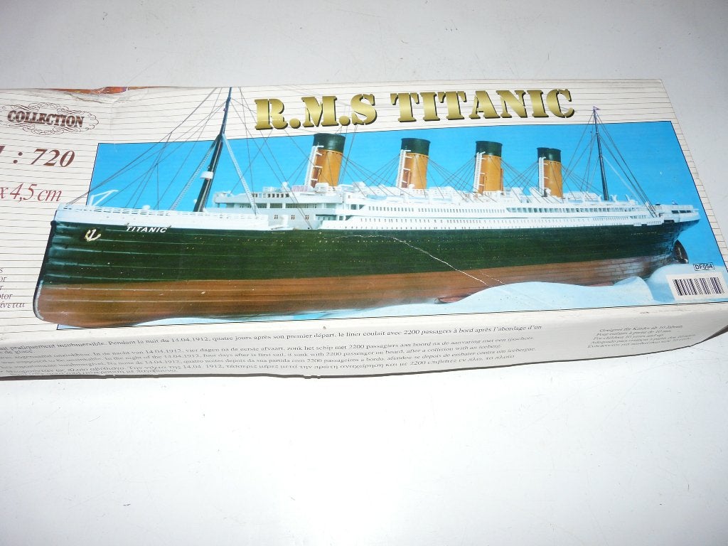 R.M.S TITANIC 1/720 COLLECTION, Envoi, Neuf, 1:200 ou moins, Autres marques