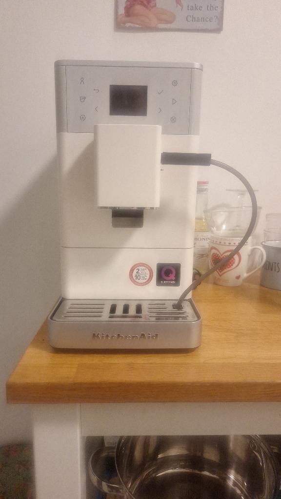 KITCHENAID FULL AUTOMATISCHE ESPRESSOMACHINE, Electroménager, Machine à espresso, Café en grains, Comme neuf, Tuyau à Vapeur