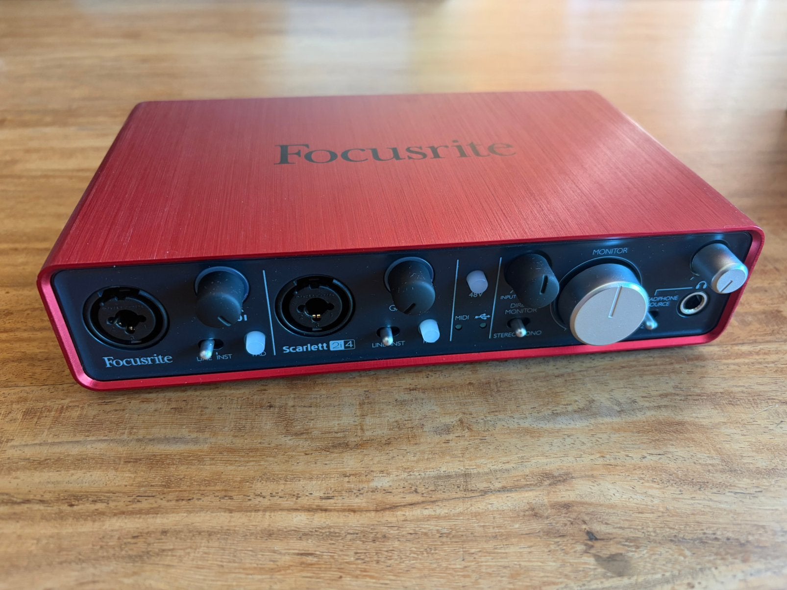 Focusrite Scarlett 2i4 1st gen USB-audio-interface, Ophalen, Zo goed als nieuw