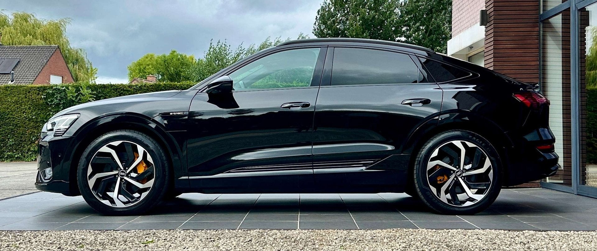 Audi e-tron 55 Sportback Quattro 2X S-LINE/PANO/360CAM/TREKH, Autos, Achat, 408 ch, Euro 6, Entreprise
