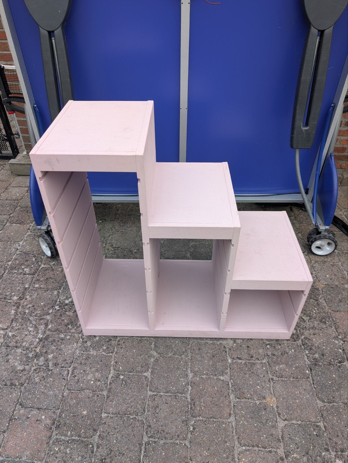 Gratis af te halen: IKEA Trofast trapkast (roze geverfd), Ophalen