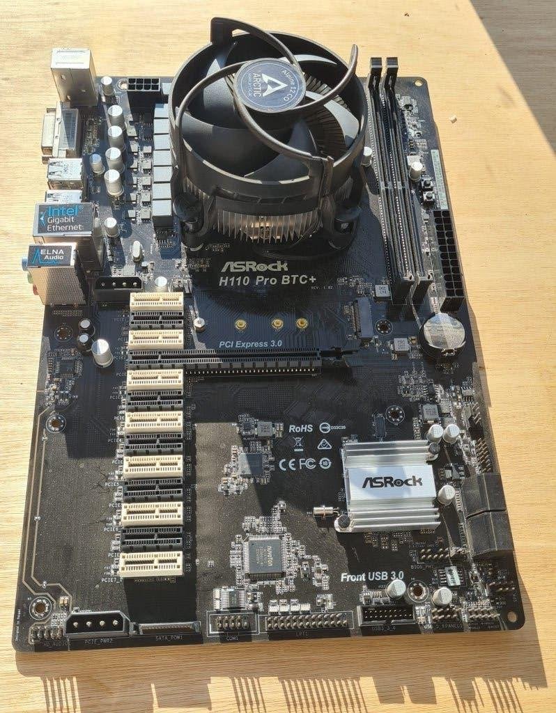 ASRock H110 PRO BTC+ Moederbord + Intel Celeron, Gebruikt, LGA 1151, DDR4, Ophalen of Verzenden
