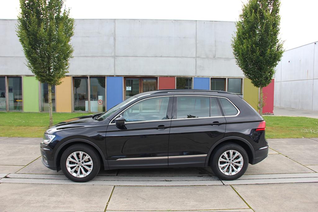 Vw Tiguan 2019 automaat, 1498 cc, Alcantara, Zwart, 5 zetels